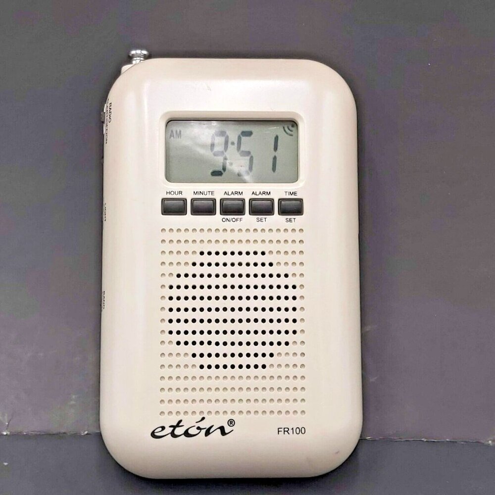 Eton Blackout Buddy FR100 Emergency Radio-Light-AM FM Band- LCD Clock-Alarm